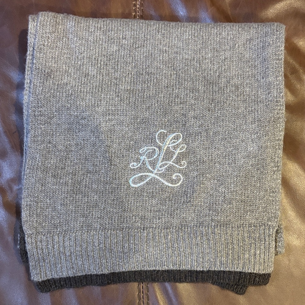 Lauren scarf.